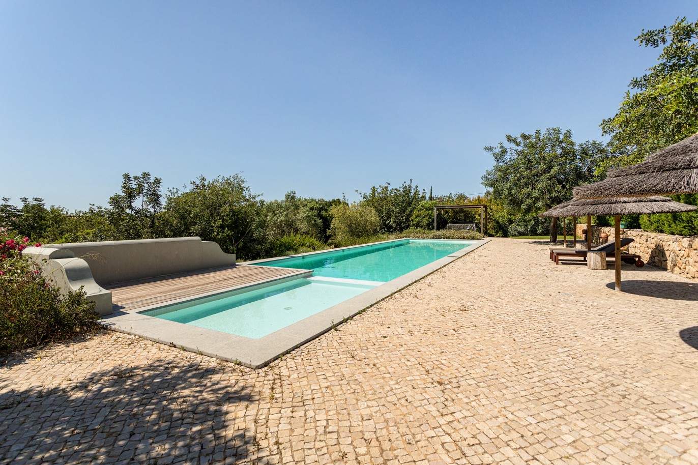 Luxury country house for sale in Boliqueime, Algarve_198836