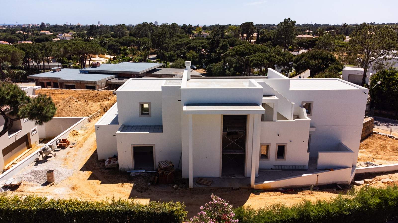 Zeitgenössische Villa mit Schwimmbad, Quarteira, Algarve_198933