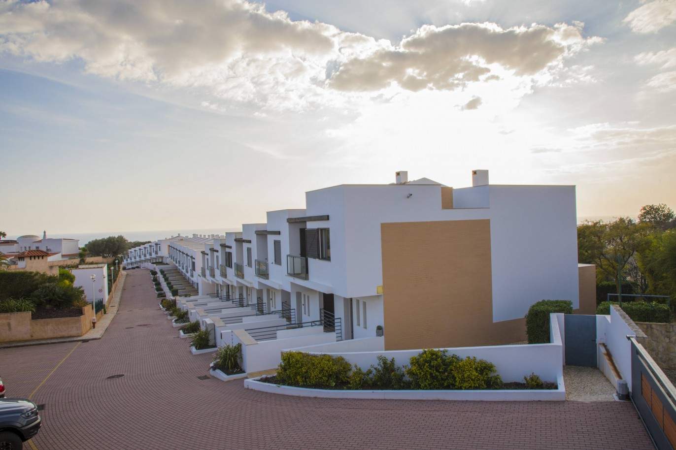 Maisons de ville de 3 chambres avec vue sur la mer, à vendre à Albufeira, Algarve_199225