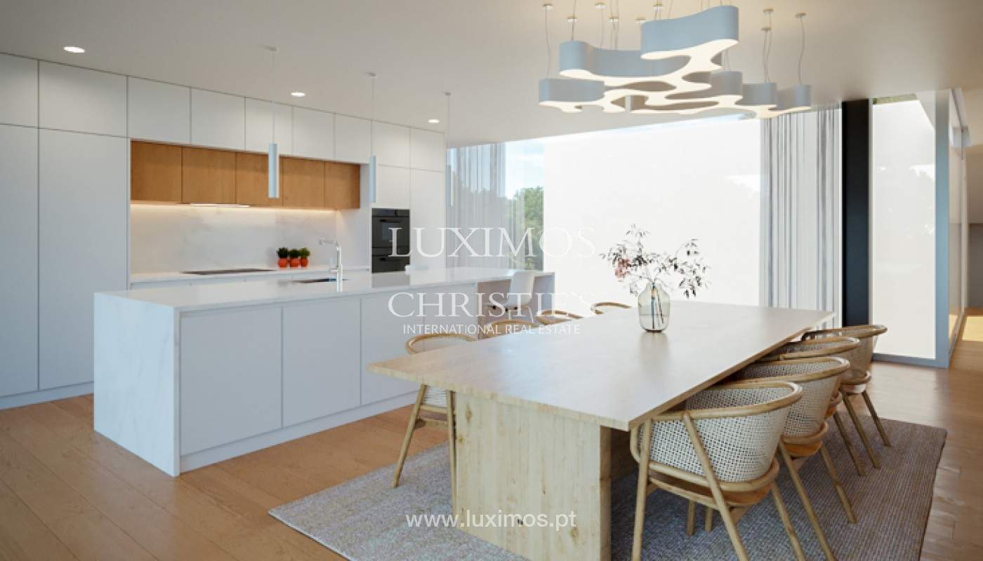 4 Bedroom Villa/Townhouse's Image 3