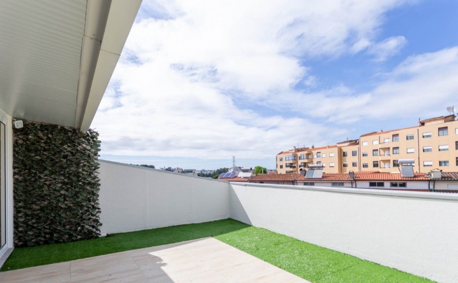 Appartement rénové avec terrasse, à vendre, S. Mamede Infesta, Matosinhos, Porto, Portugal_200642