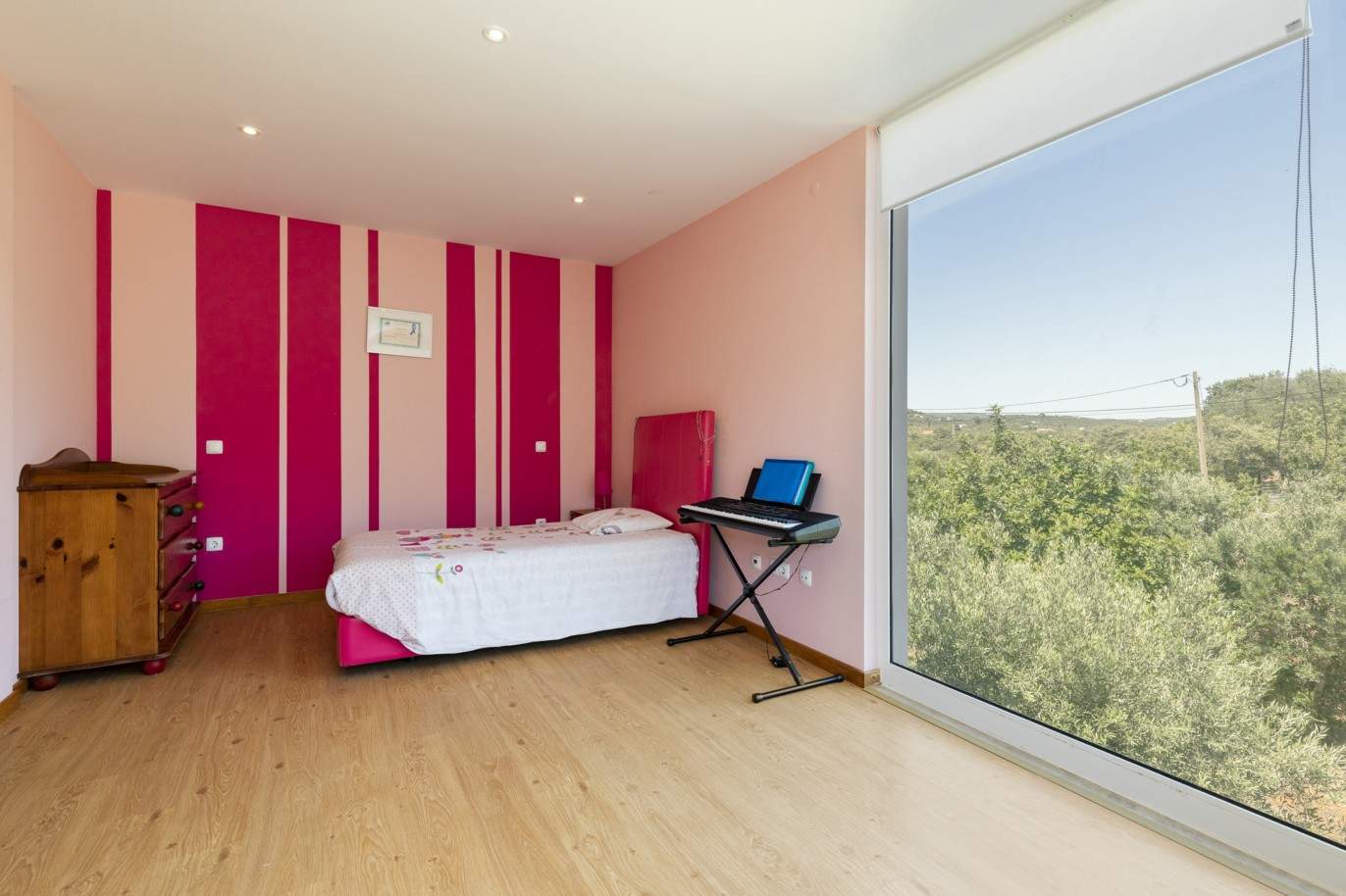 4 Bedroom Villa with pool, for sale in Loulé, Algarve_201288