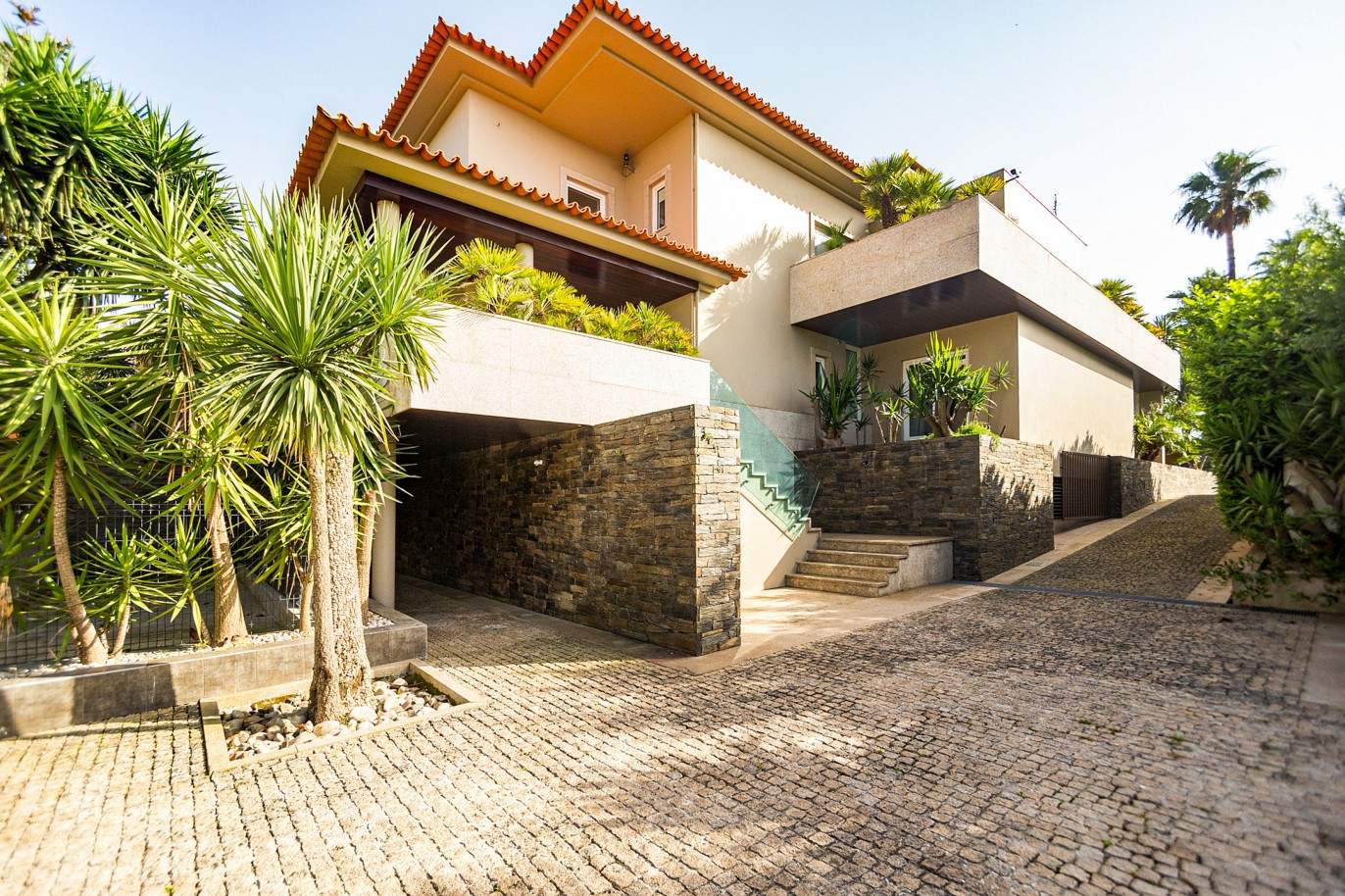 Villa de luxe avec piscine et jardins, à vendre, à Gondomar, Porto, Portugal_201309