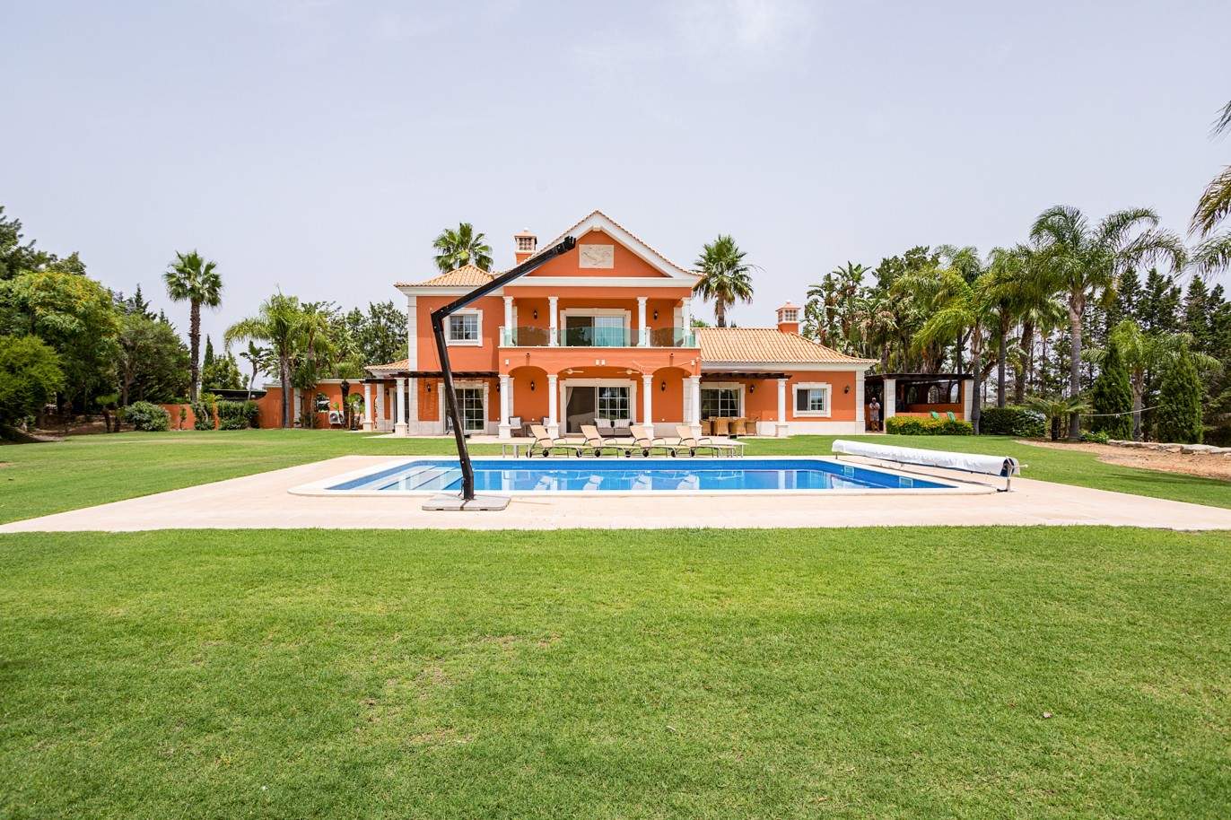 Fantastique Villa de 4 chambres, avec terrain de golf, à vendre à Olhão, Algarve_201439