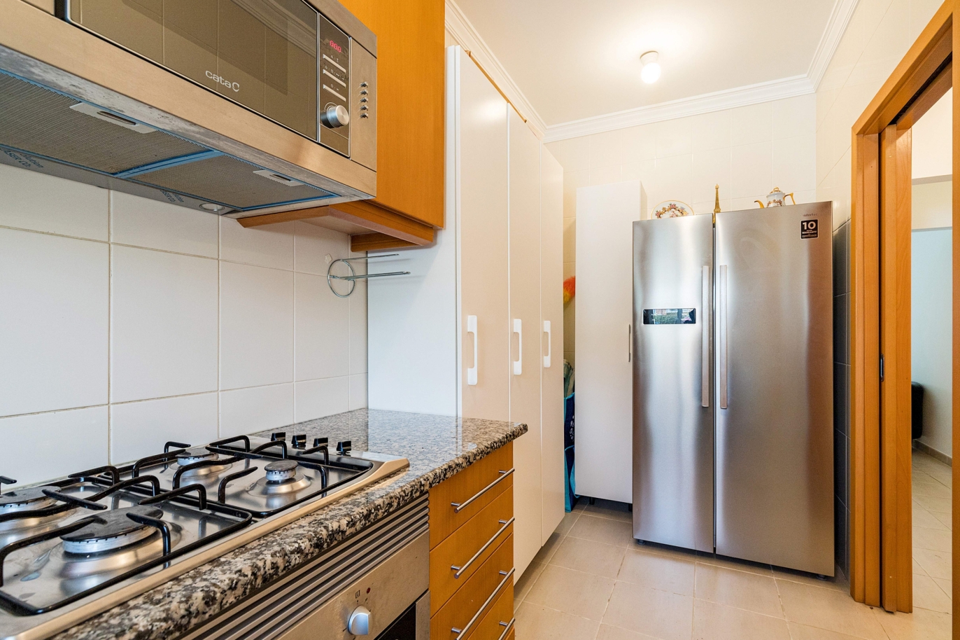 Appartement de 2 chambres, dans un immeuble en copropriété, à vendre, Albufeira, Algarve_201452