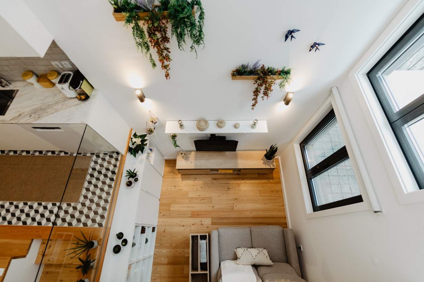 Wohnung mit Mezzanin und Balkon, zu verkaufen, im Zentrum von Porto, Portugal_201674