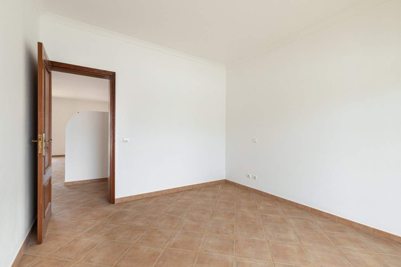 Villa de 3 dormitorios en venta en Porto de Mós, Lagos, Algarve_201771