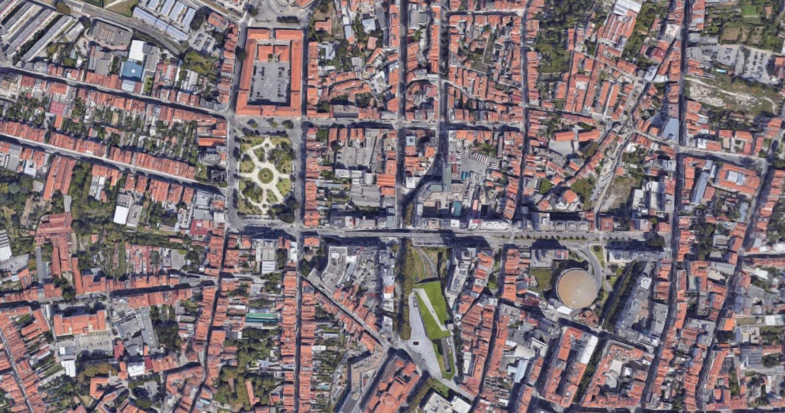 Neue Gewerbefläche, zu verkaufen, im Zentrum von Porto, Portugal_201857