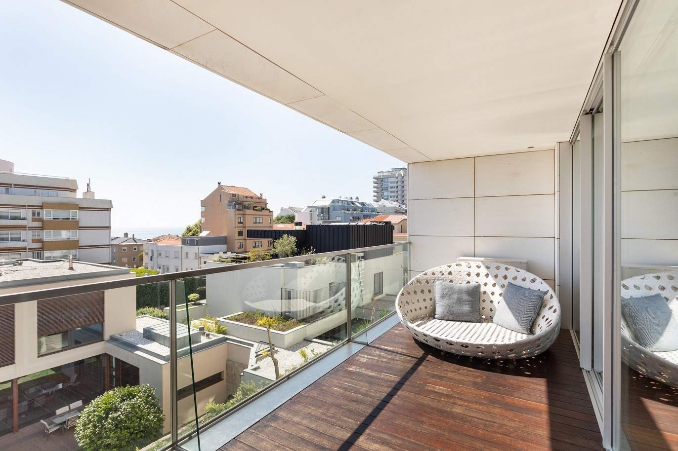 Vente : Appartement de luxe avec balcon et vue sur la mer à Foz do Douro, Porto, Portugal_202382