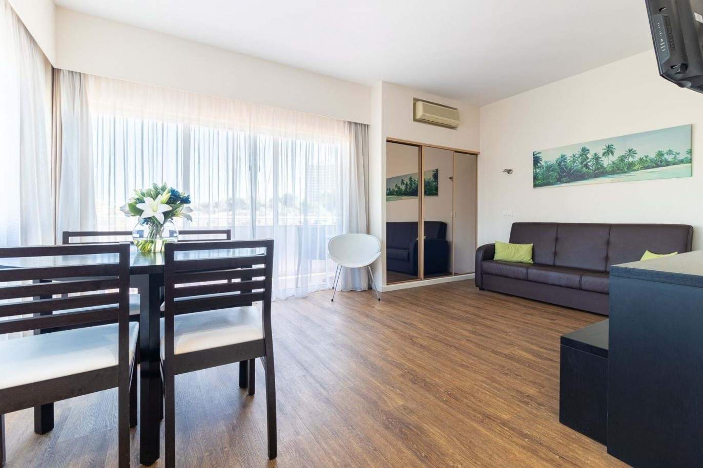 1 bedroom apartment in Alvor beach, for sale, Algarve_203075