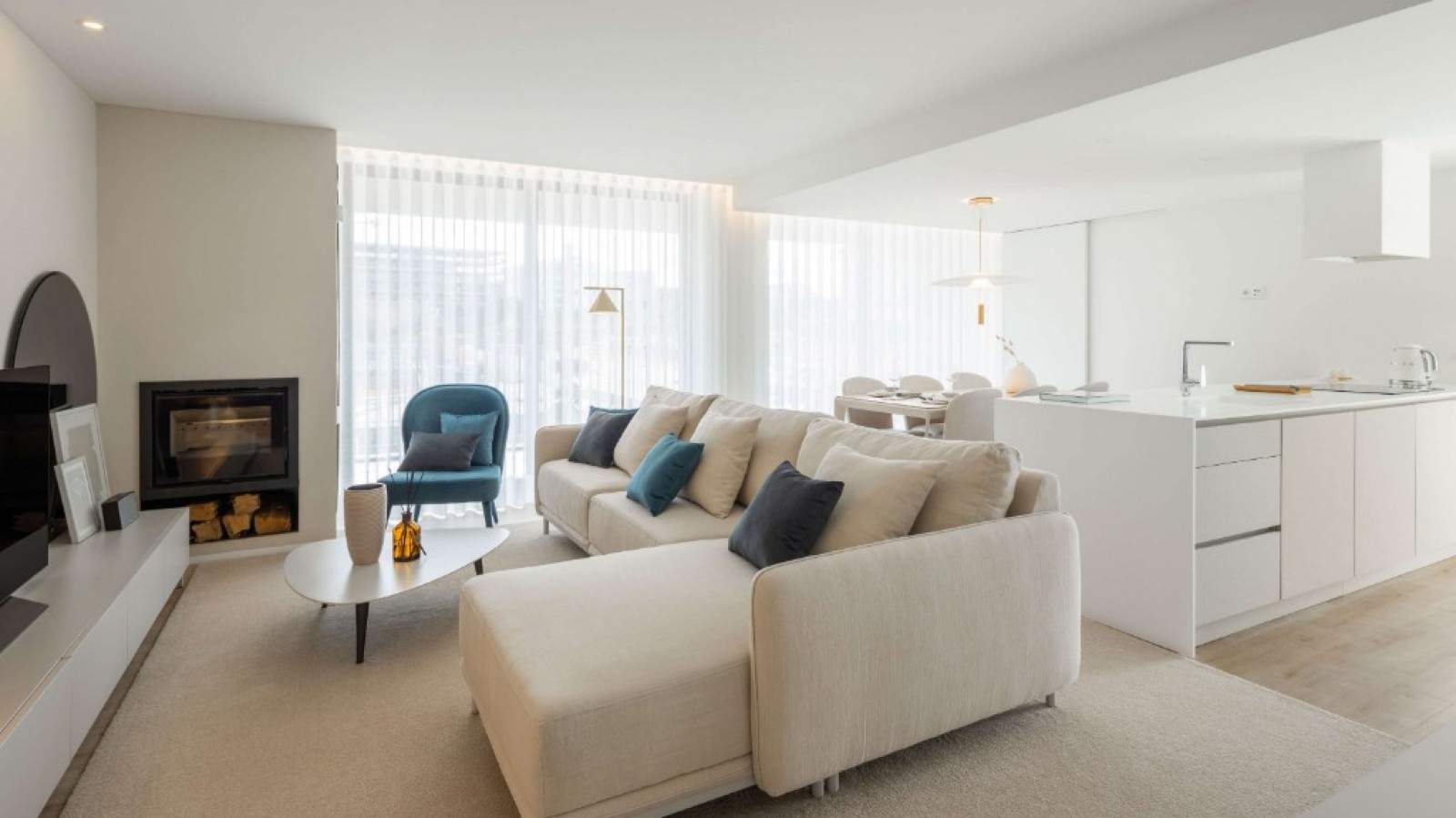 Nouveau penthouse avec balcon, à vendre, à Ramalde, Porto, Portugal_203972