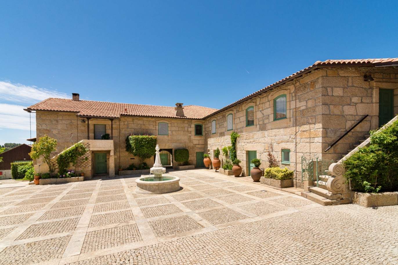 Se vende: propiedad secular con olivar, capilla, jardín y piscina, Mirandela, Norte de Portugal_204096