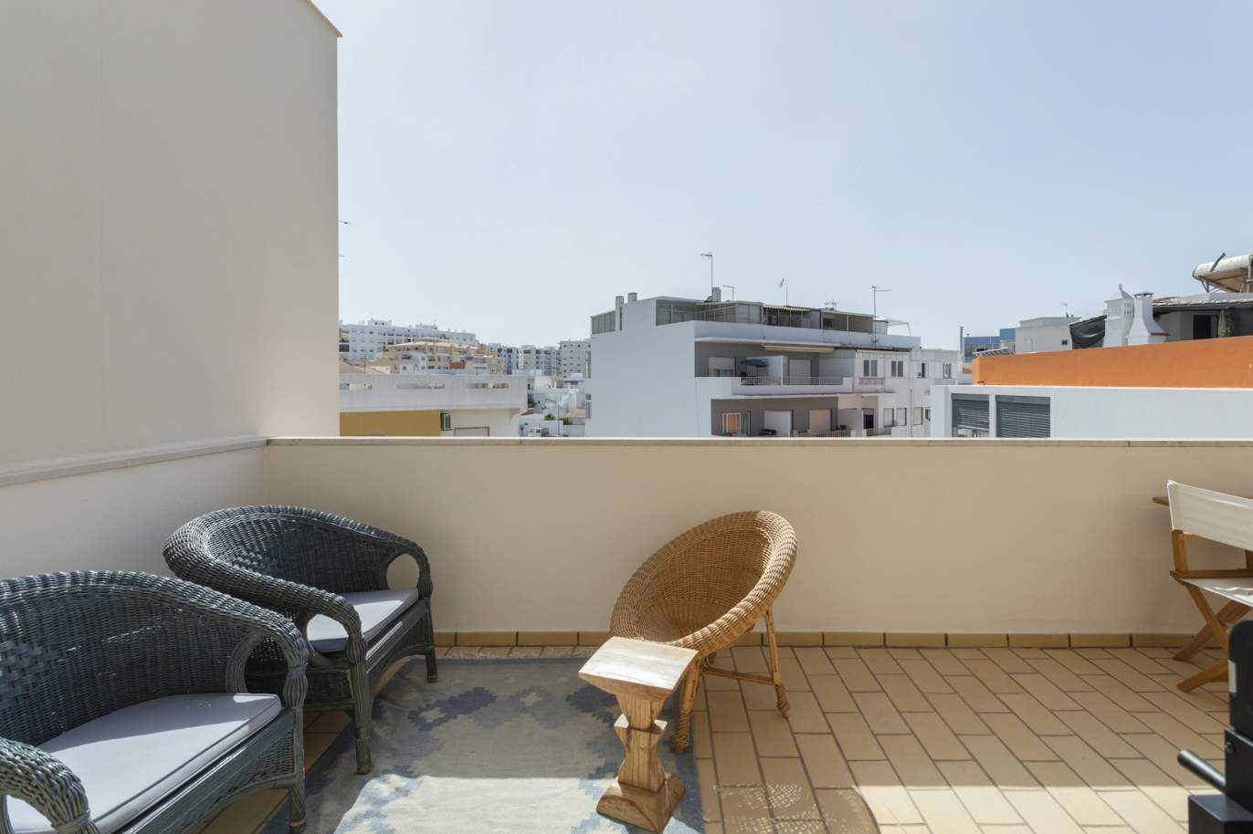 Piso de 1 dormitorio en venta en Quarteira centro, Algarve_204557