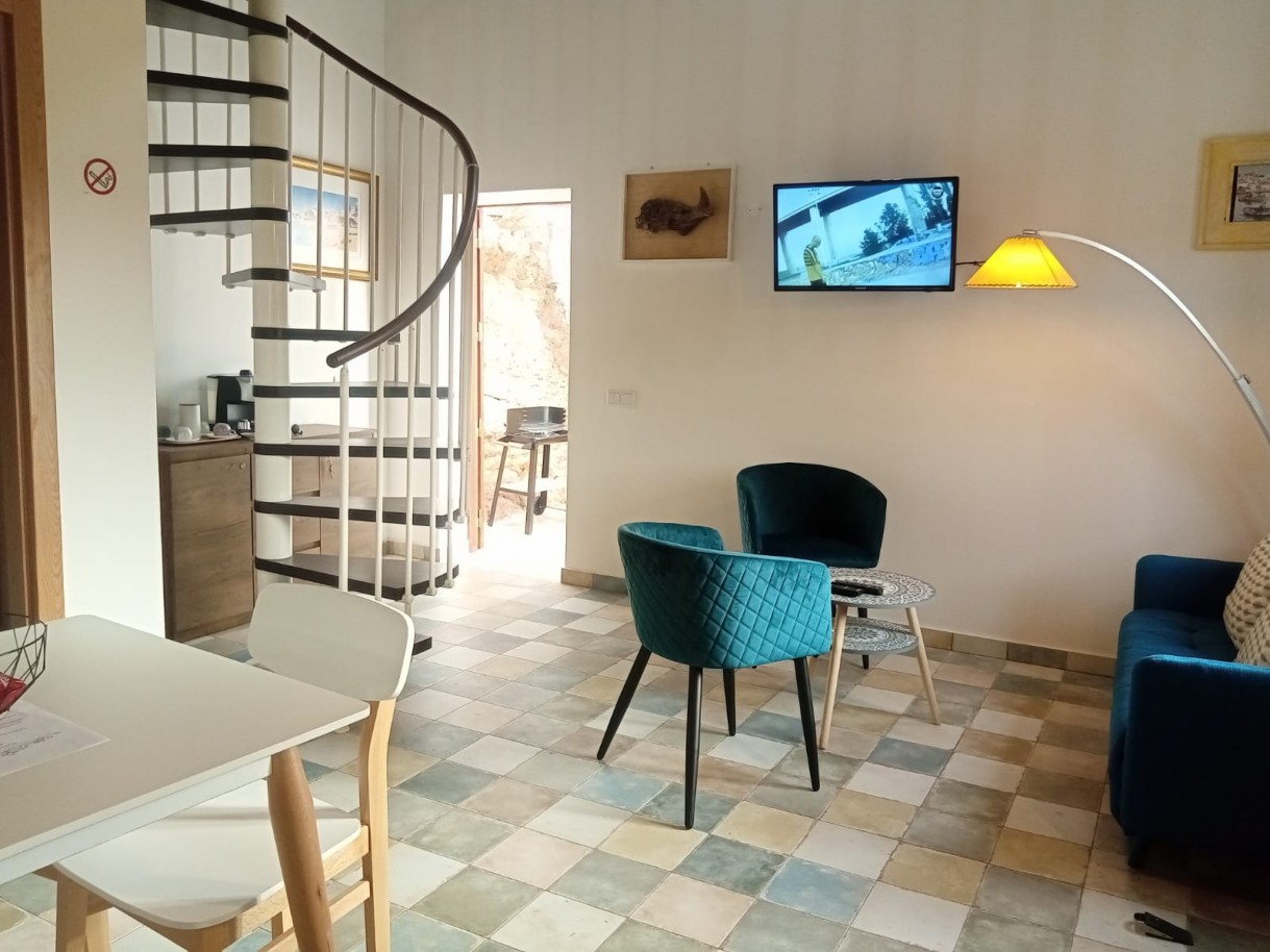 Renoviertes Studio, zu verkaufen in Salema Beach, Algarve_204667