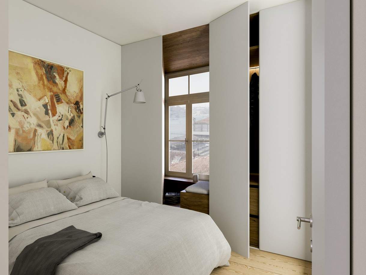 Appartement neuf en duplex avec balcon et vue sur le fleuve, à vendre, dans le centre-ville de Porto_204721