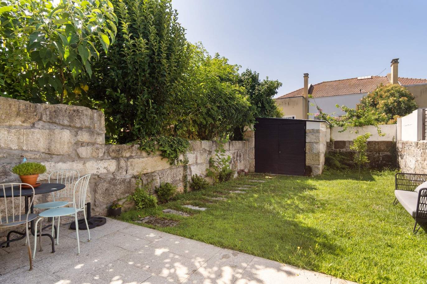 Villa de 3 chambres avec jardin, à vendre, à Lordelo do Ouro, Porto, Portugal_205119