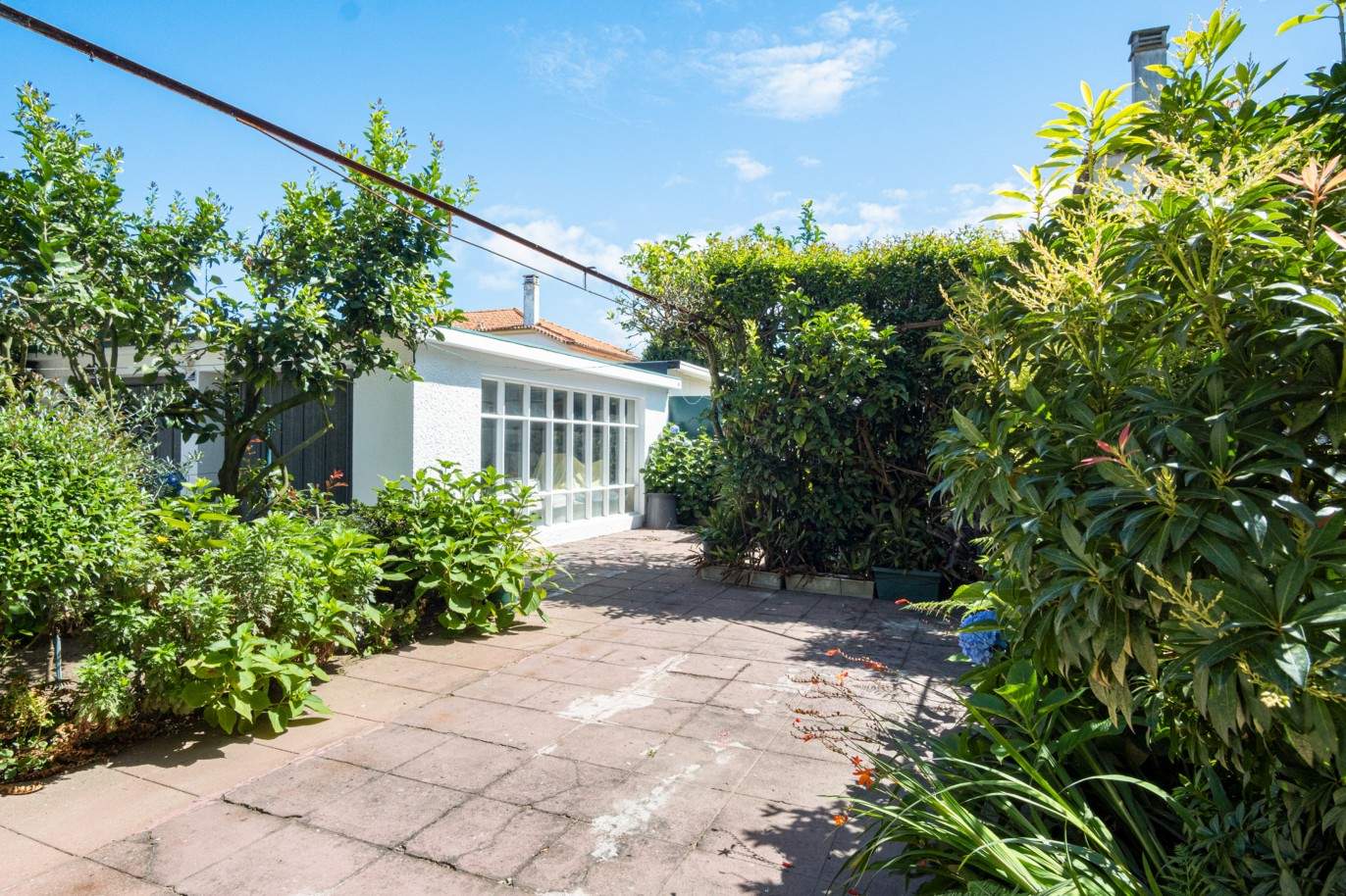 Villa de 4+2 chambres avec jardin, à vendre, à Lordelo do Ouro, Porto, Portugal_205625
