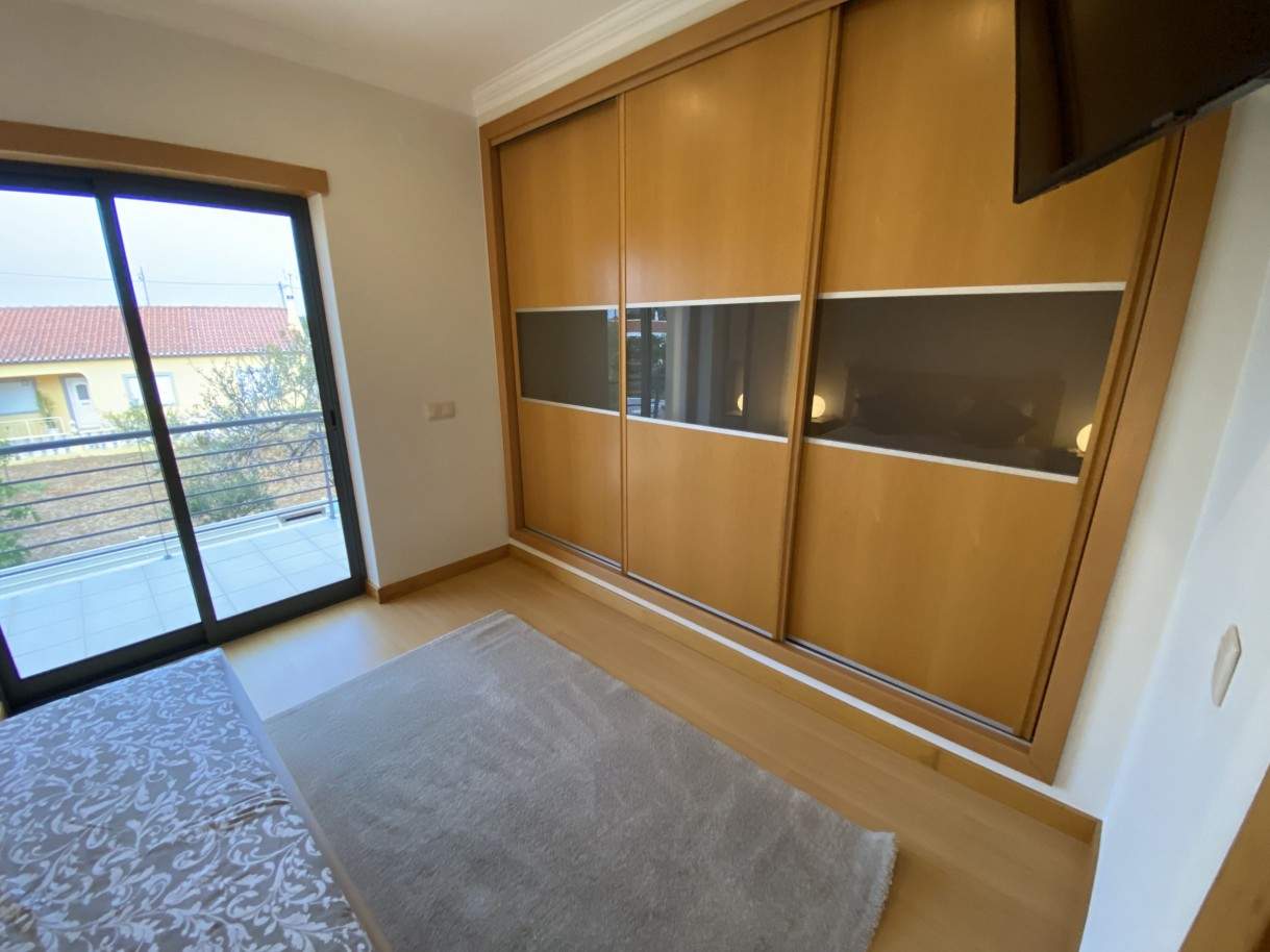 2+1 Schlafzimmer Stadthaus zu verkaufen in Vale de Parra, Algarve_205798