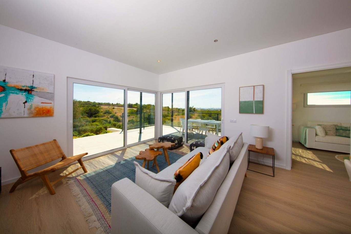 Villa de 2+1 chambres dans un complexe, à vendre à Carvoeiro, Algarve_206845
