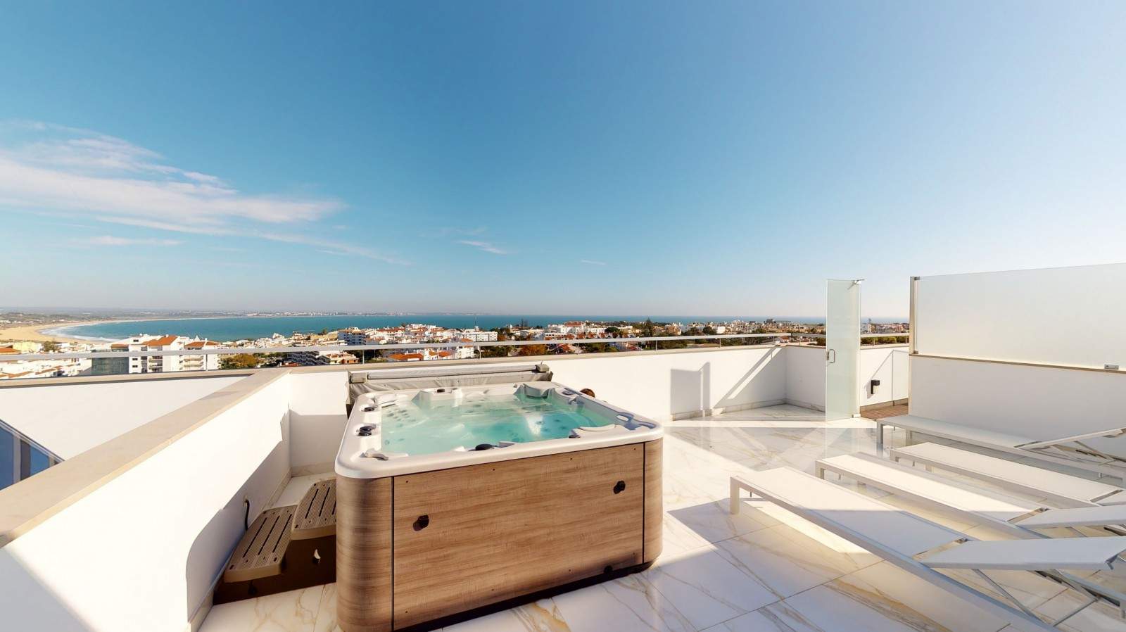 New penthouse for sale, pool and sea views, Lagos, Algarve, Portugal_208282