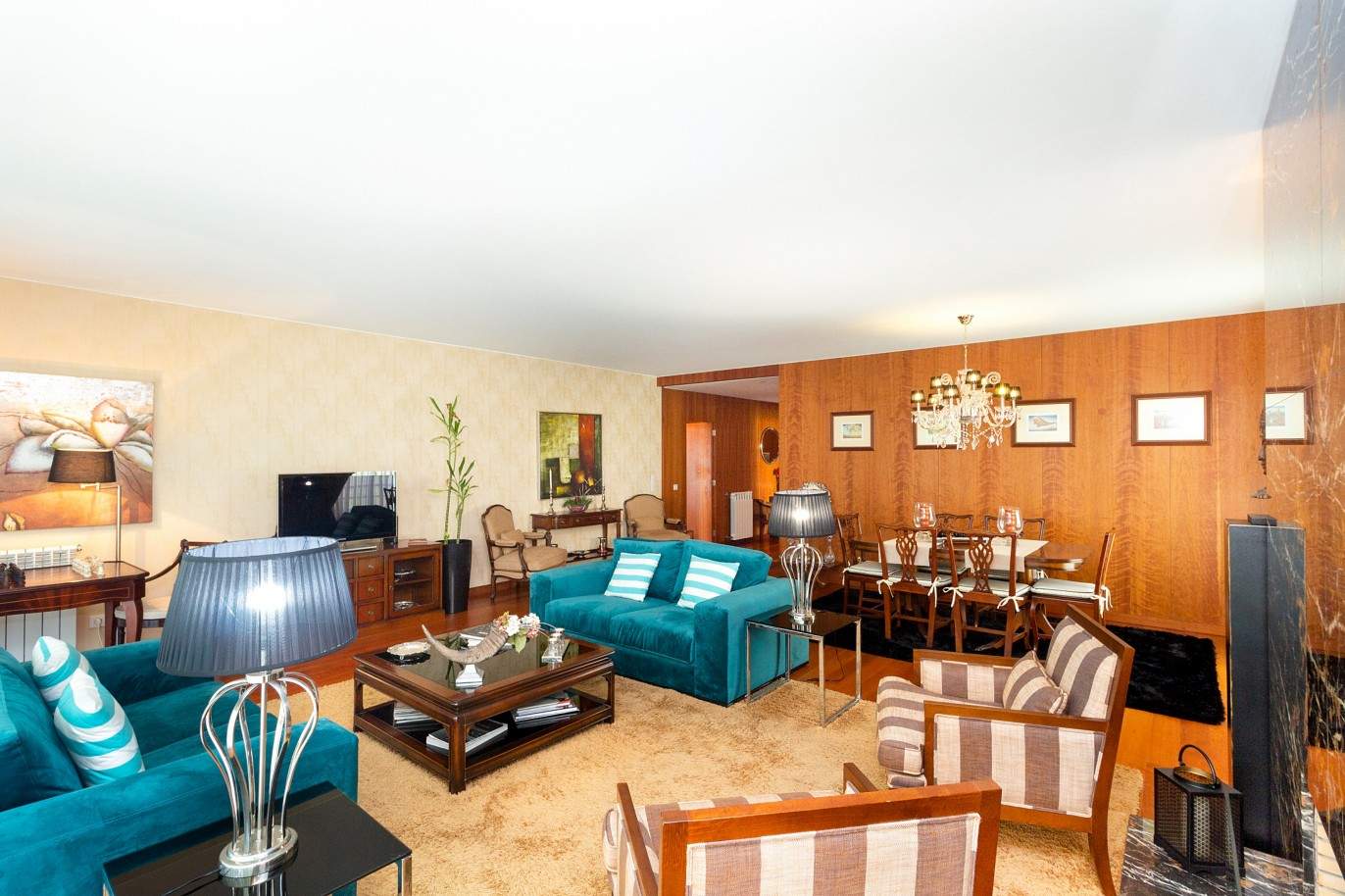 Verkauf: Luxuswohnung in geschlossener Wohnanlage mit Garten, Boavista, Porto, Portugal_208418