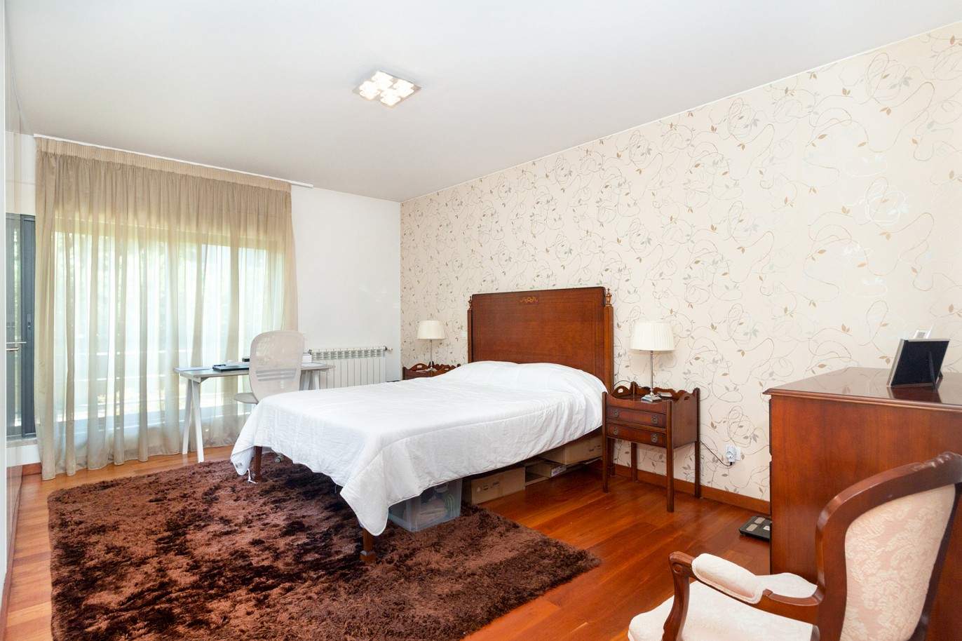 Verkauf: Luxuswohnung in geschlossener Wohnanlage mit Garten, Boavista, Porto, Portugal_208425