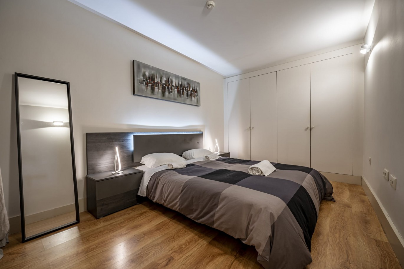 Wohnung mit Innenhof, zu verkaufen, in Cedofeita, Porto, Portugal_208621