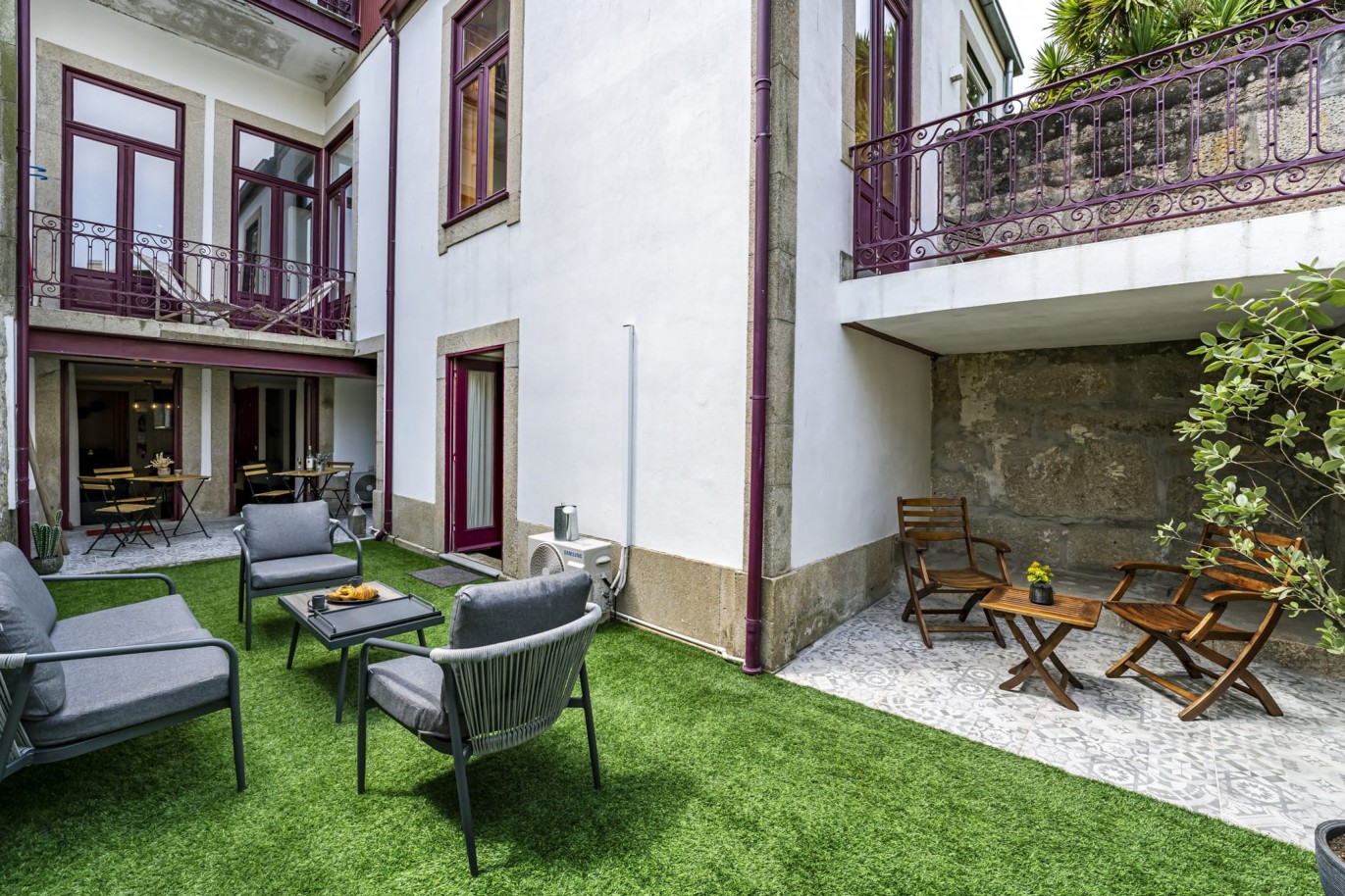 Appartement avec patio, à vendre, à Cedofeita, Porto, Portugal_208635