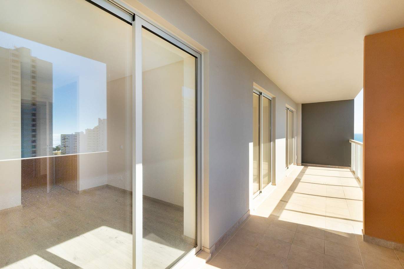2 bedroom apartment, with sea view, for sale in Praia da Rocha, Algarve_208653