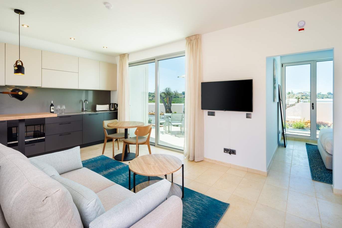 Moderno apartamento de 1 dormitorio, con vistas a las colinas de los viñedos, Lagoa, Algarve_208760