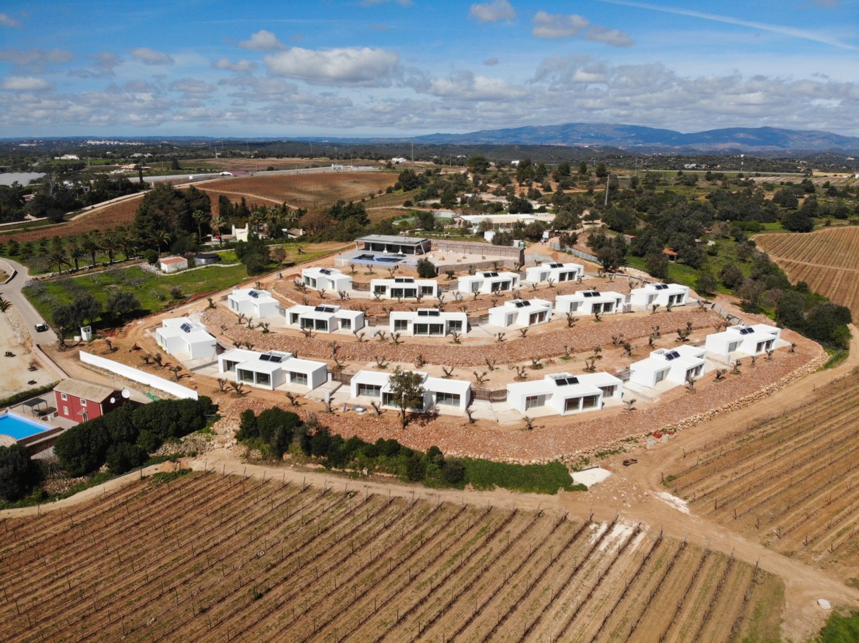 Modern apartment, overlooking the vineyard hills, Lagoa, Algarve_208772
