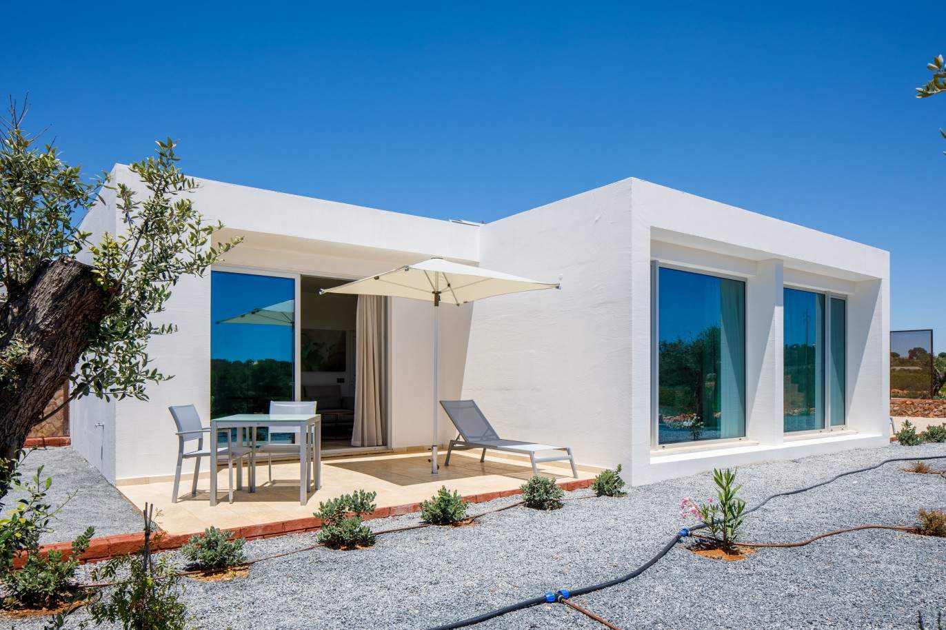 Moderno apartamento T1, com vista para as colinas de vinha, Lagoa, Algarve