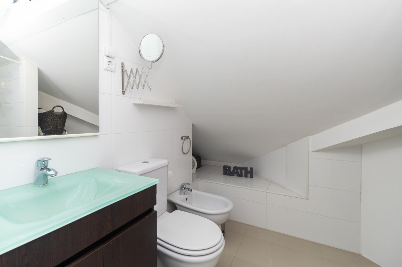 Appartement avec mezzanine et vue sur la mer, à vendre, à Matosinhos Sul, Porto, Portugal_210205