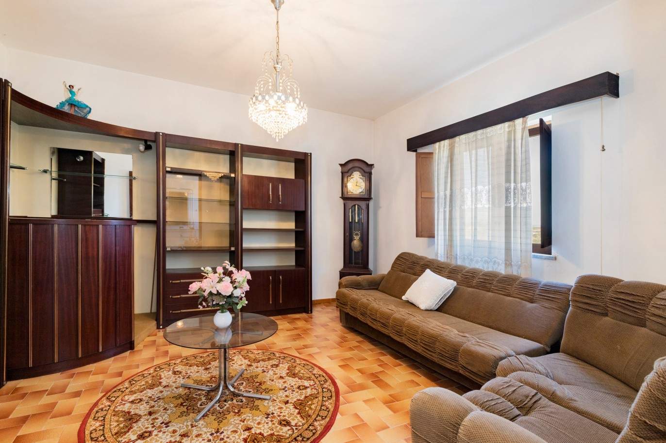 Property to remodel, for sale in Falfeira, Lagos, Algarve_210368