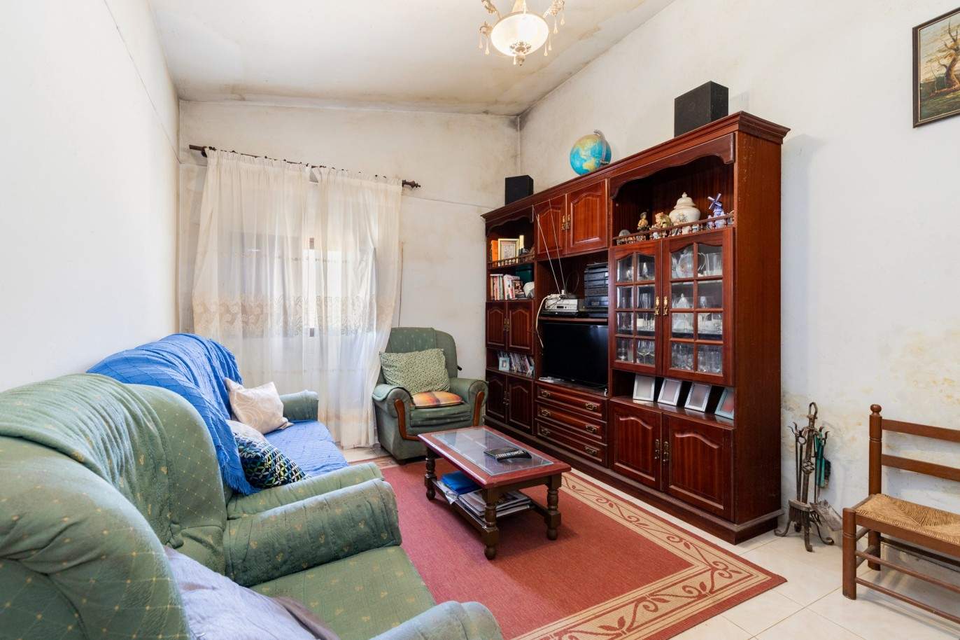 Property to remodel, for sale in Falfeira, Lagos, Algarve_210382