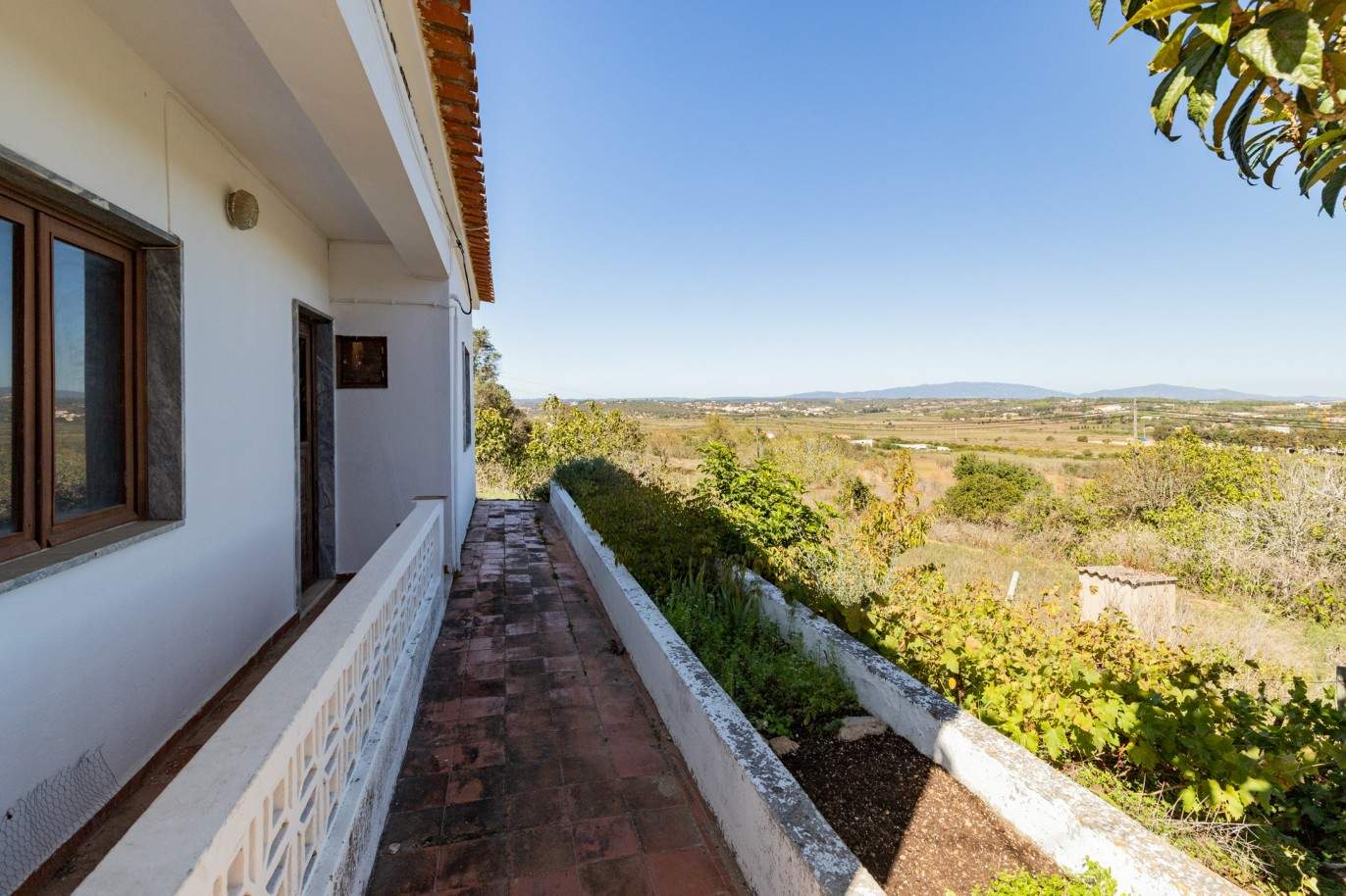 Property to remodel, for sale in Falfeira, Lagos, Algarve_210390