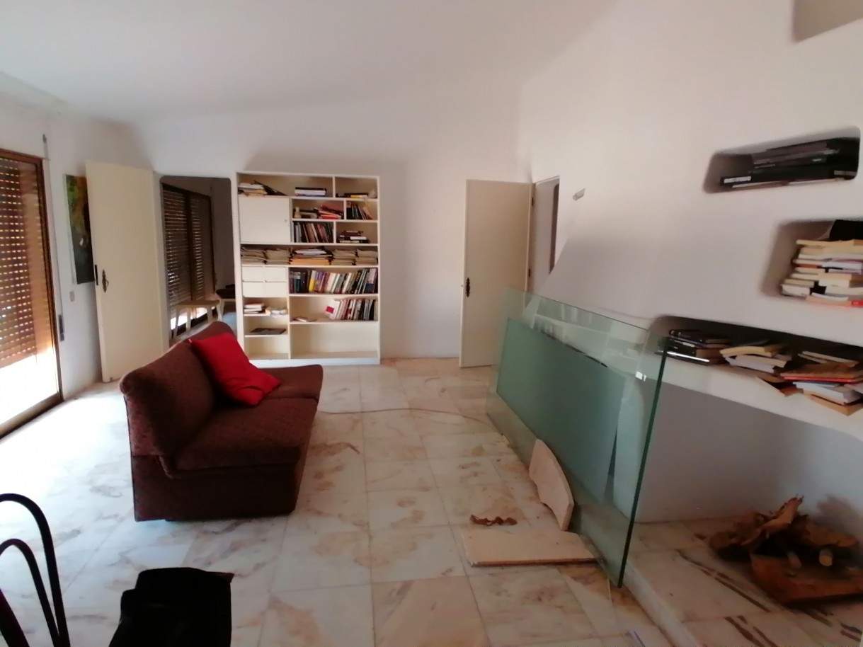 3 schlafzimmer freistehende villa zu verkaufen in Albufeira, Algarve_210405