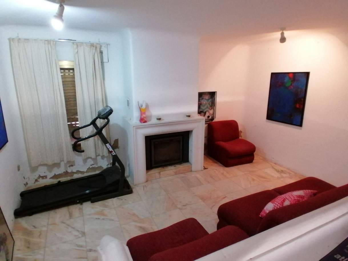 Villa individuelle de 3 chambres à vendre à Albufeira, Algarve_210407