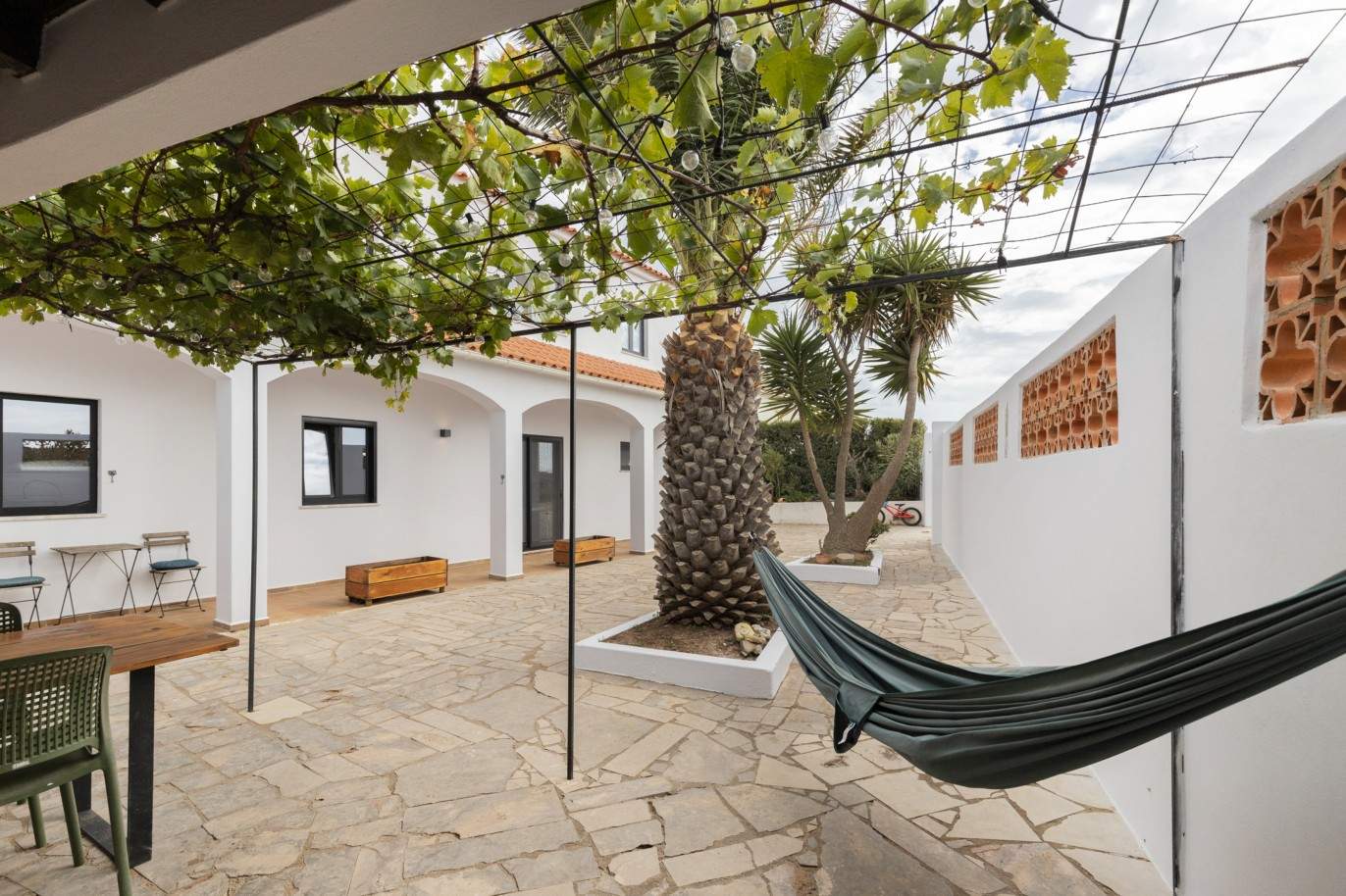 Fantastique villa de 5 chambres avec vue sur la mer, à vendre, à Figueira, Algarve_210461