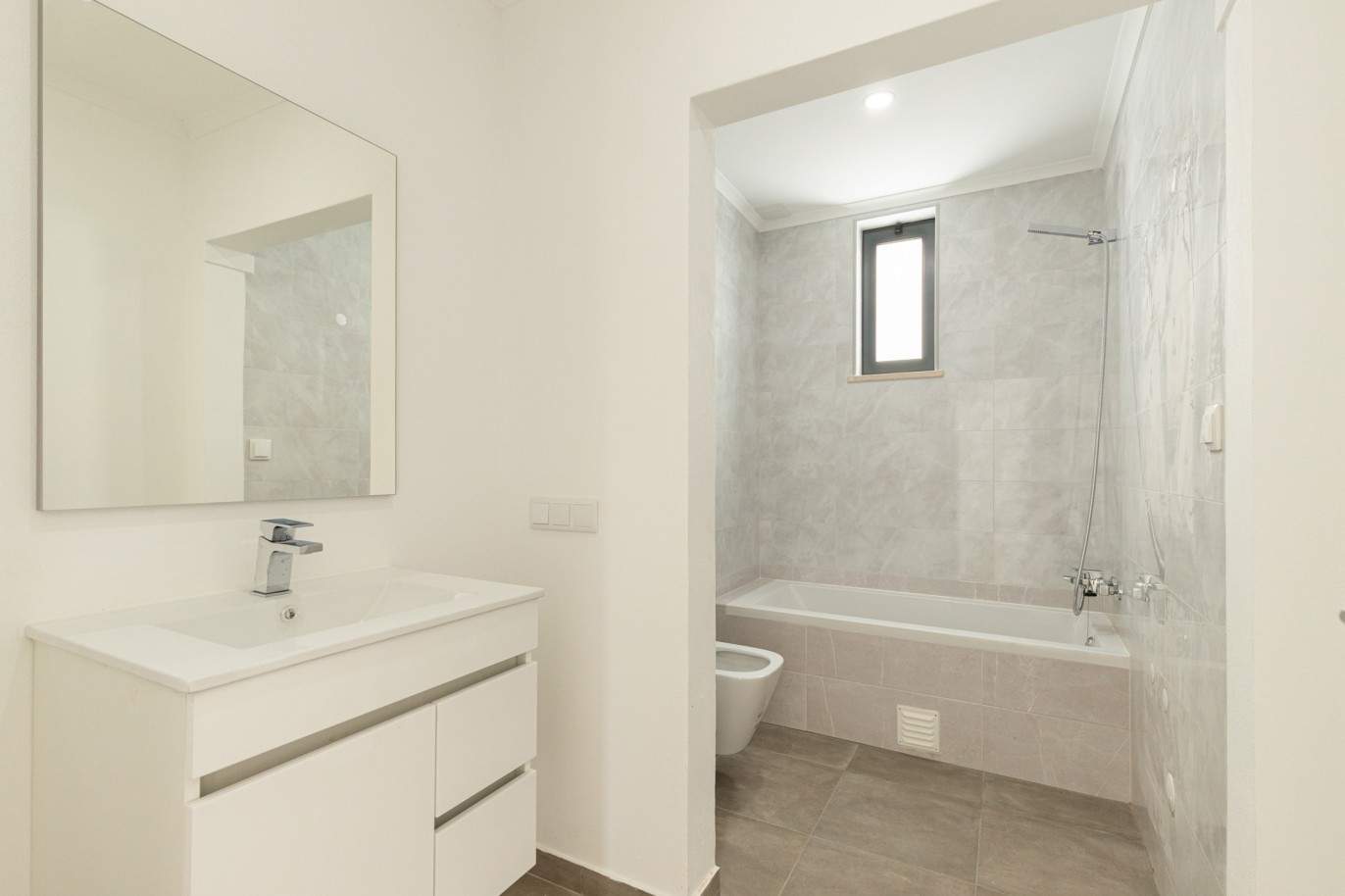 Nueva villa de 3 dormitorios en venta en Porto de Mós, Lagos, Algarve_211077