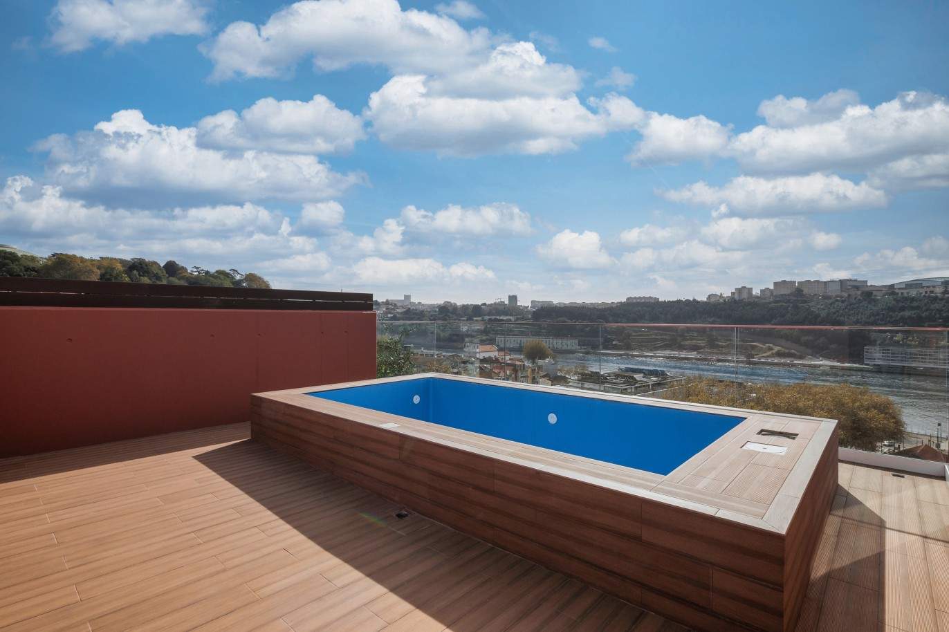 Penthouse nueva de 2 dormitorios con piscina y vistas al río, Oporto, Portugal_211766