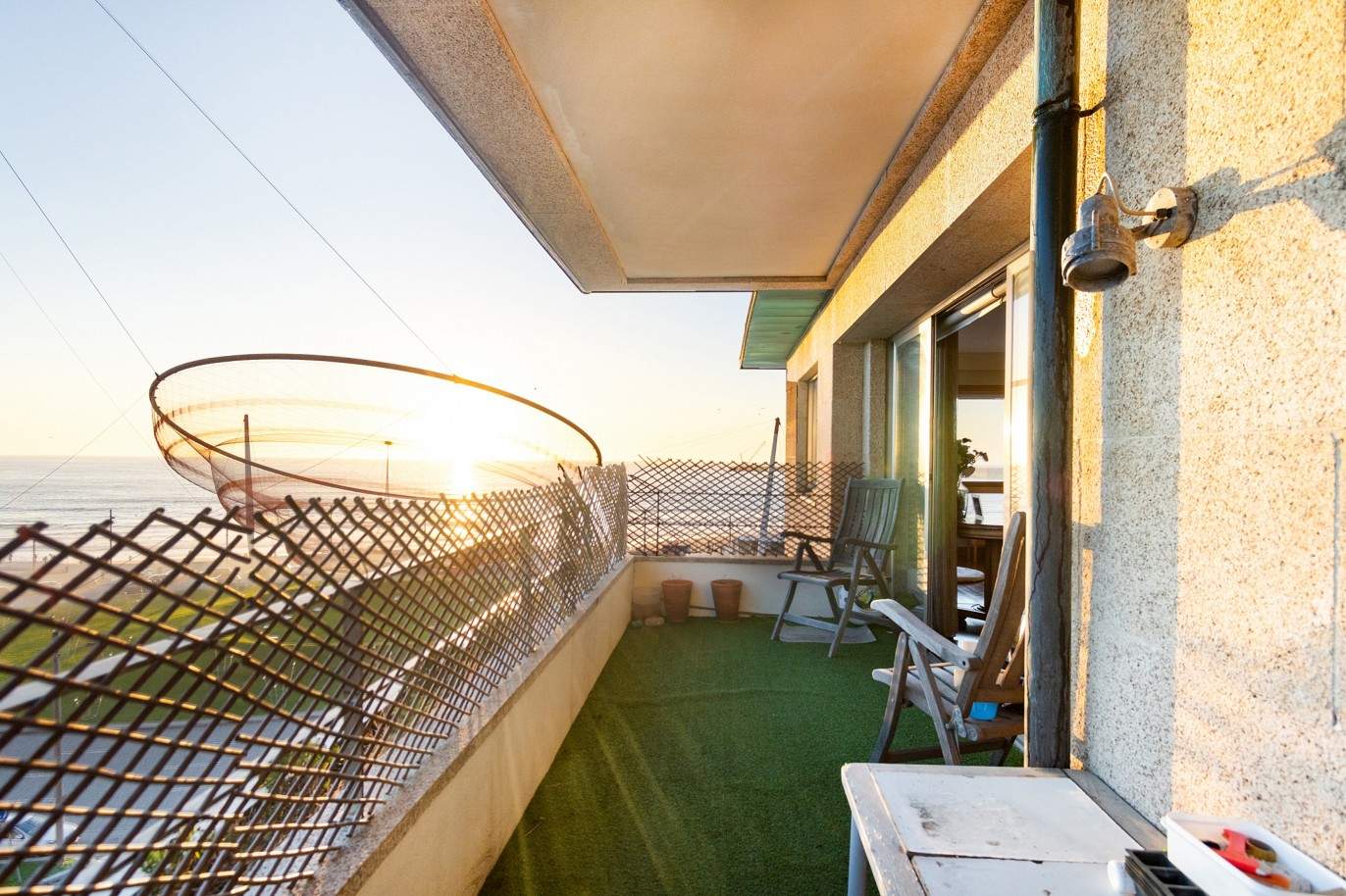 Appartement avec balcon et vue sur la mer, à vendre, à Matosinhos Sul, Porto, Portugal_212095
