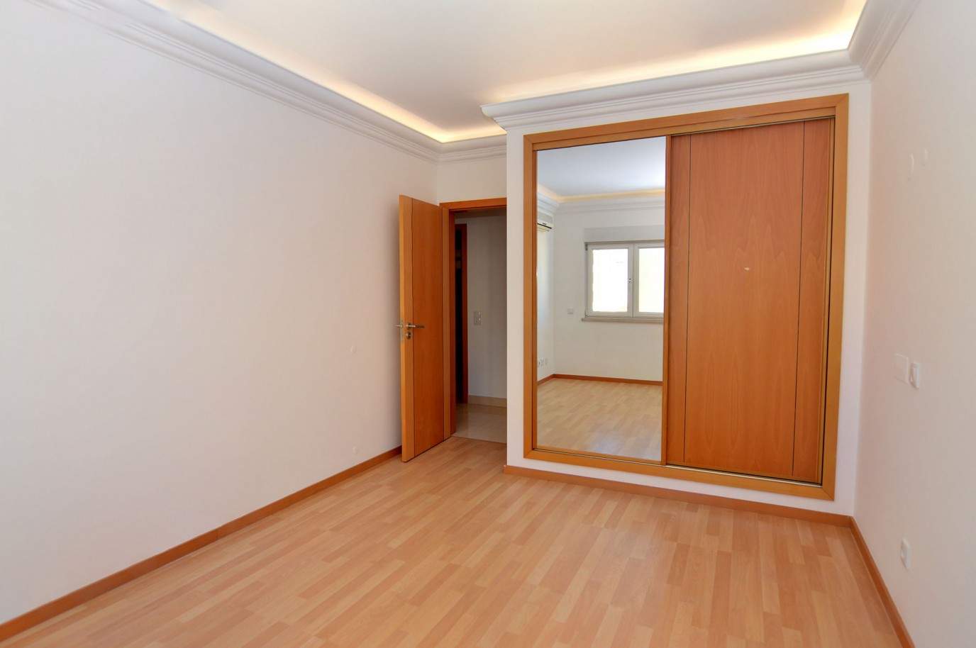 Appartement de 3 chambres avec piscine, à vendre à Lagos, Algarve_212536