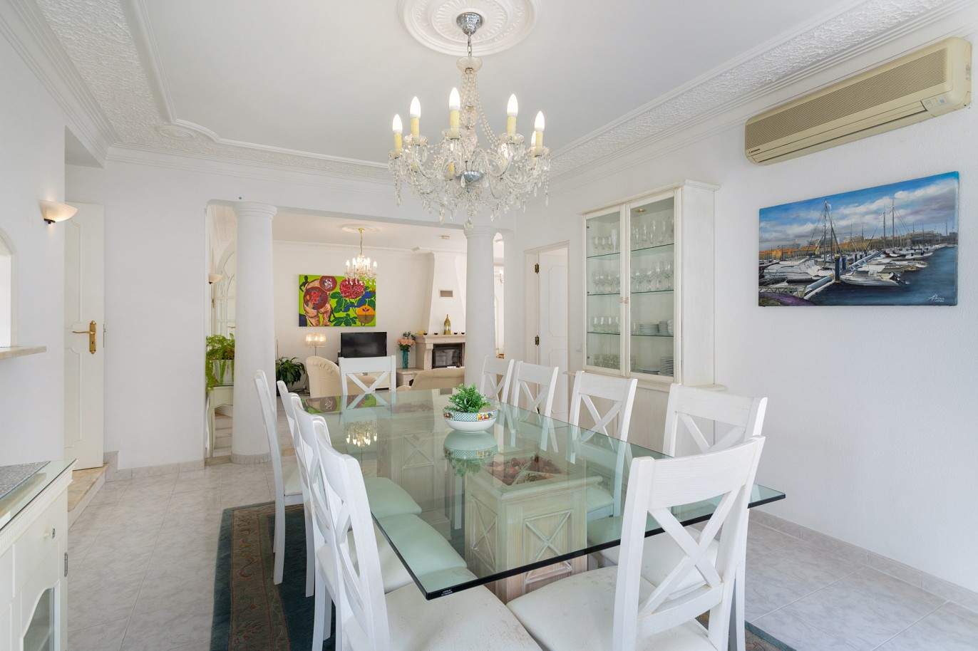 Villa de 5 dormitorios con piscina, en venta en Vilamoura, Algarve_212546