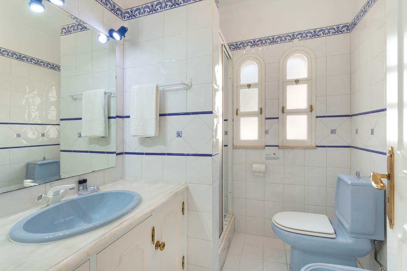 Villa de 5 dormitorios con piscina, en venta en Vilamoura, Algarve_212560