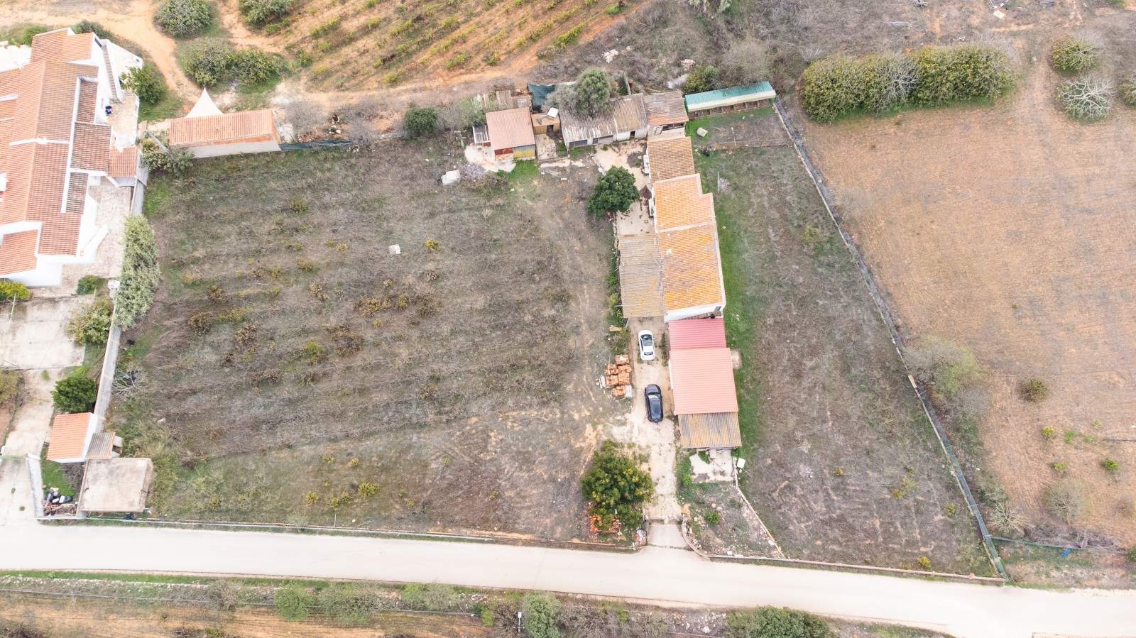 Rustikales Grundstück zu verkaufen in Luz, Lagos, Algarve_212803