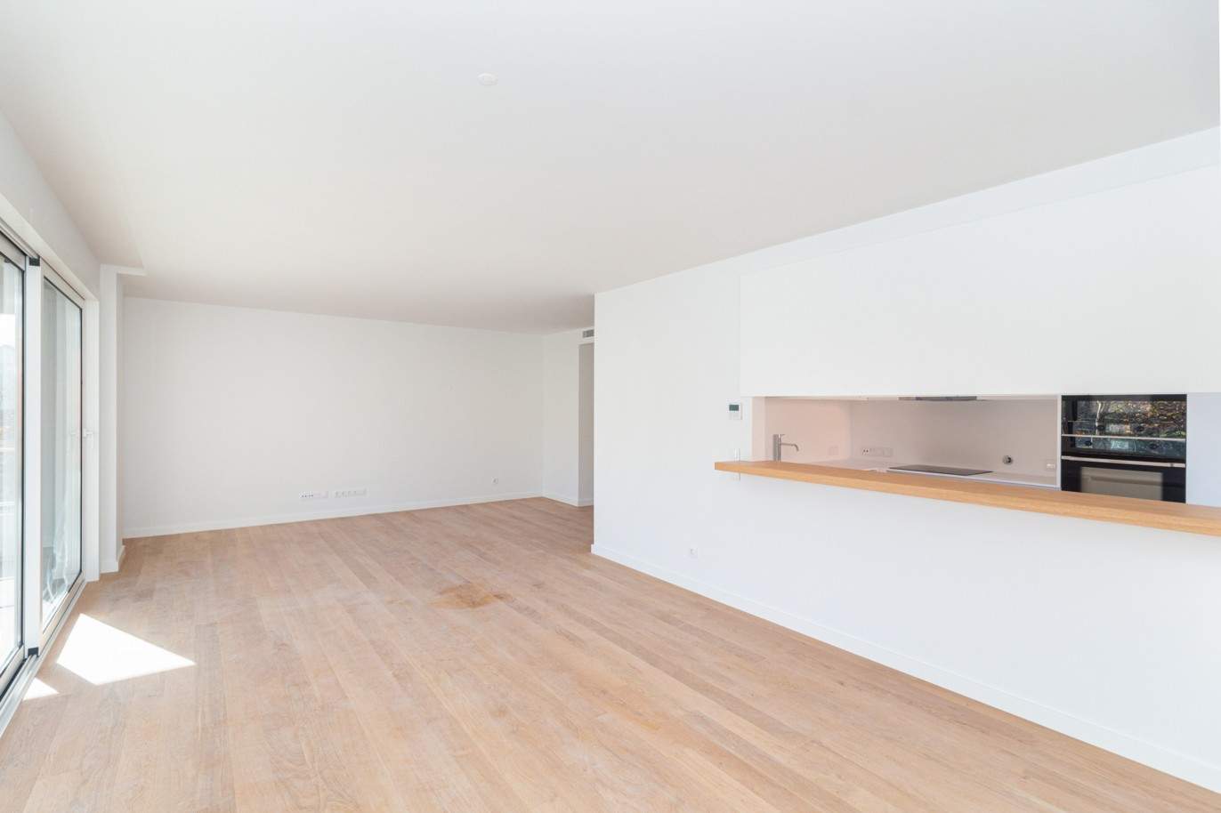 Neue 3-Zimmer-Wohnung mit Balkon, zu verkaufen, Porto, Portugal_212947