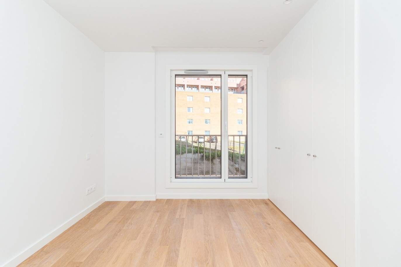 Neue 3-Zimmer-Wohnung mit Balkon, zu verkaufen, Porto, Portugal_212984