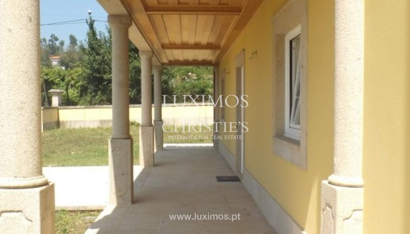 Modern detached house with garden Fornelos, North of Portugal_21302