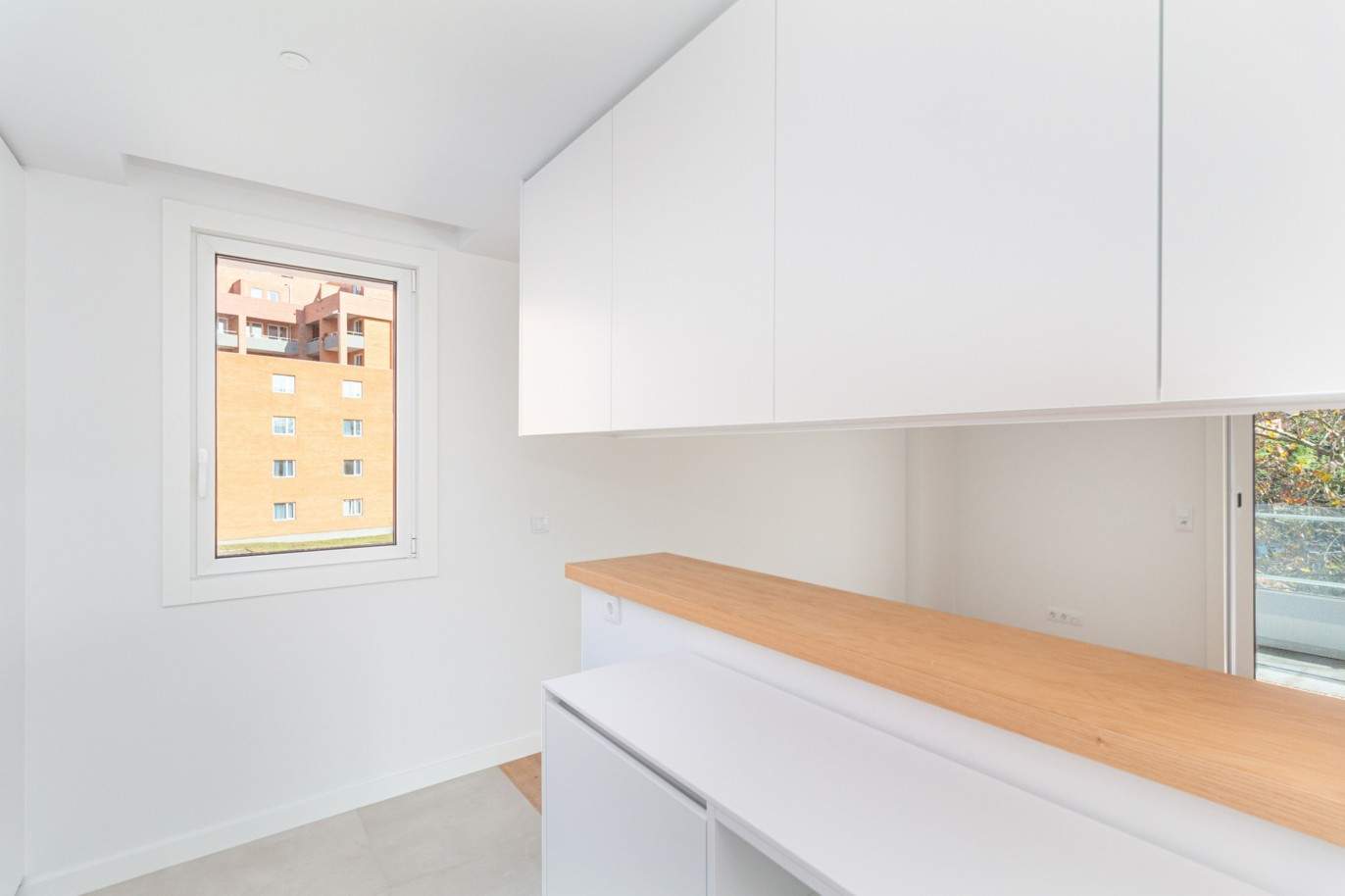 Apartamento novo T3 com varanda, para arrendamento, Porto_213051